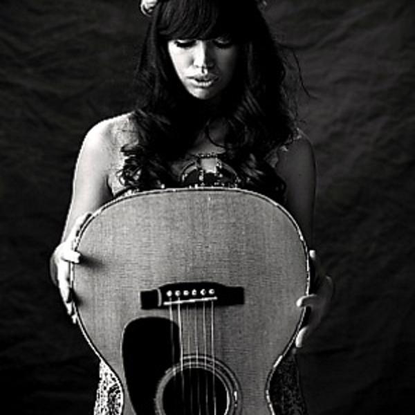 Aura Dione