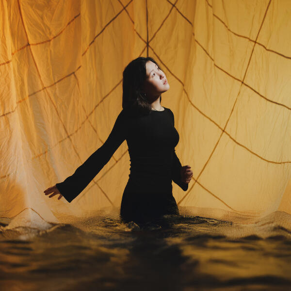 ниоткуда с любовью