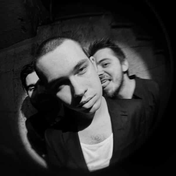 Молниеносные Щеглы