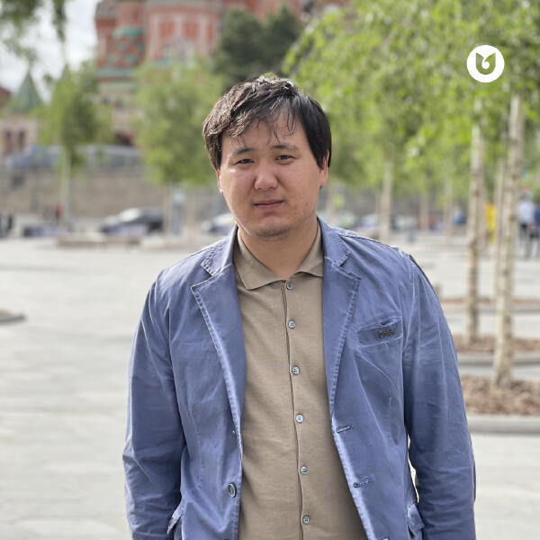 Самат Молдабек