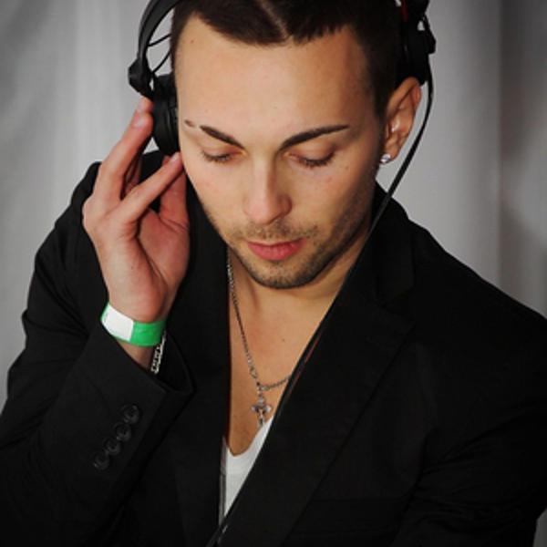 DJ Favorite