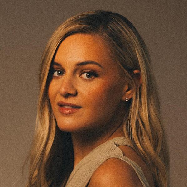 Kelsea Ballerini