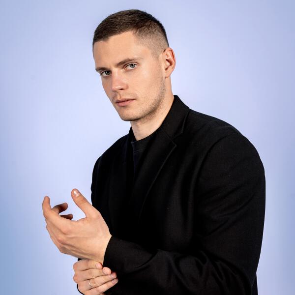 Александр Елкин