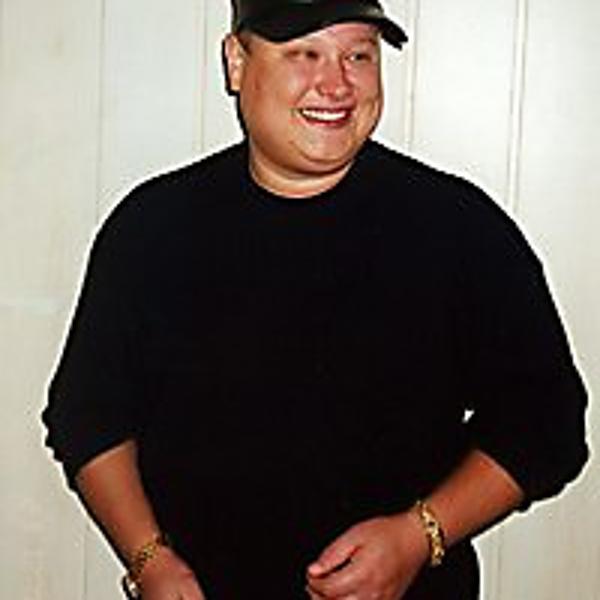 Юрий Алмазов