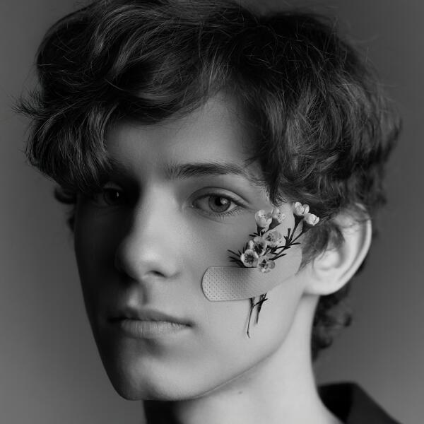 Глеб Есенин