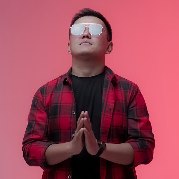 Рустик Акылбеков