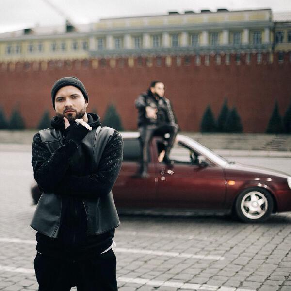 Саша Чест
