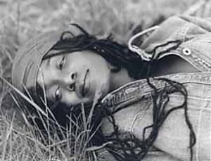 Makeba Mooncycle
