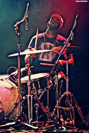 Daru Jones
