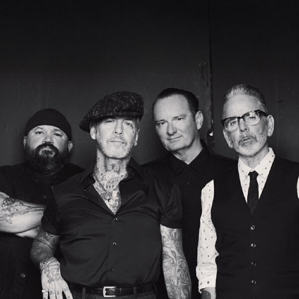 Social Distortion