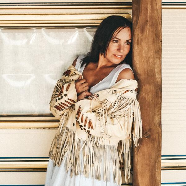 Оксана Нежинская