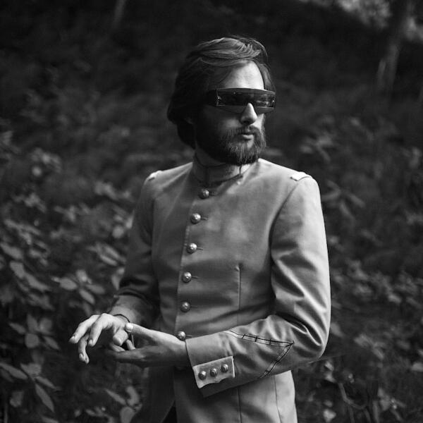 Кобыла и Трупоглазые Жабы Искали Цезию, Нашли Поздно Утром Свистящего Хна