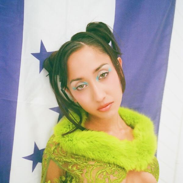 Isabella Lovestory