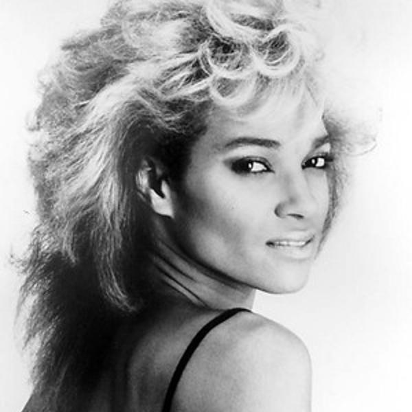 Fonda Rae