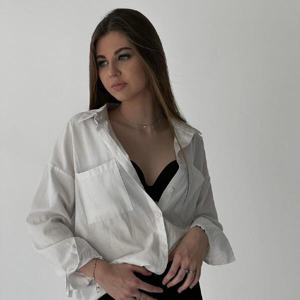 Карина Клочнева