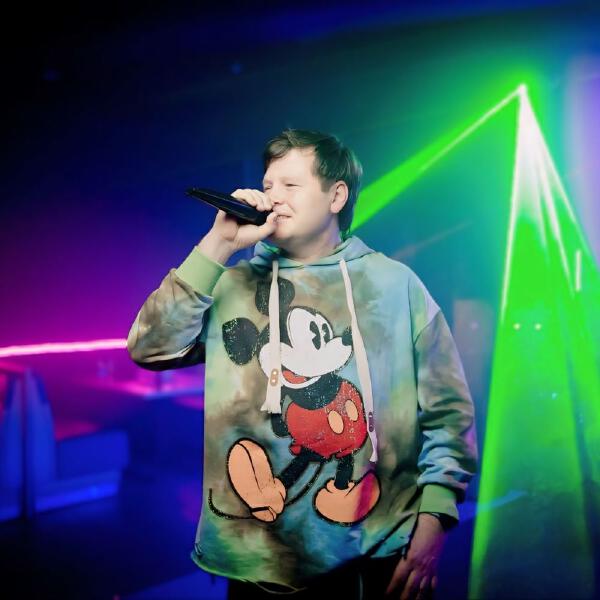 Леонид Максименко