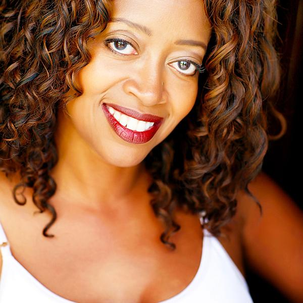 Jennifer Leigh Warren