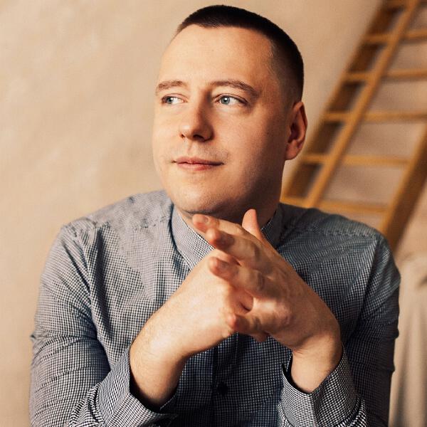 Николай Костин