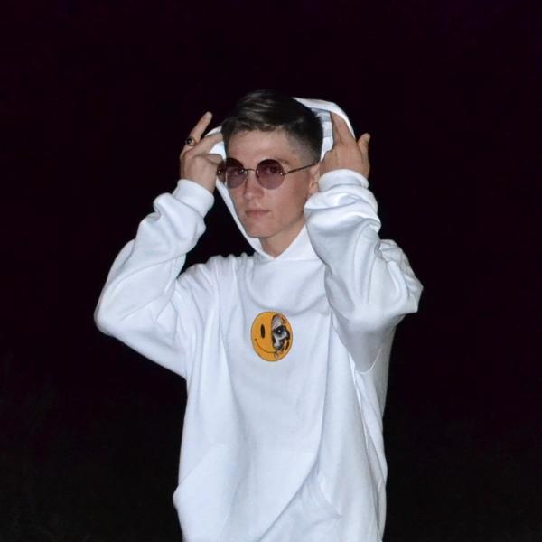 MODERN CLVB