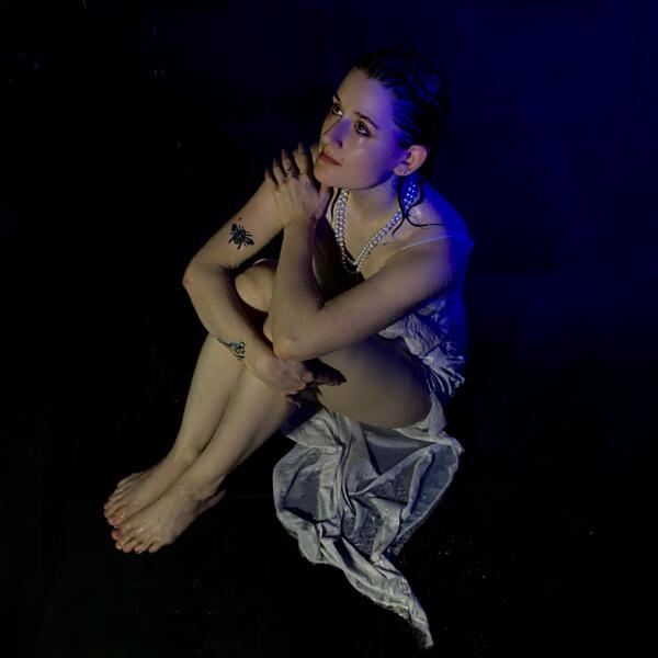 SOFIA TOVA