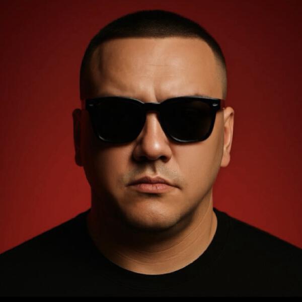 Tony Mo