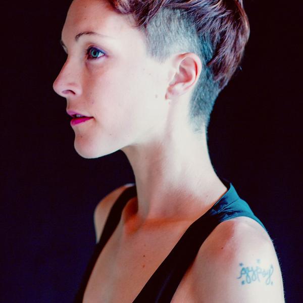 Poliça
