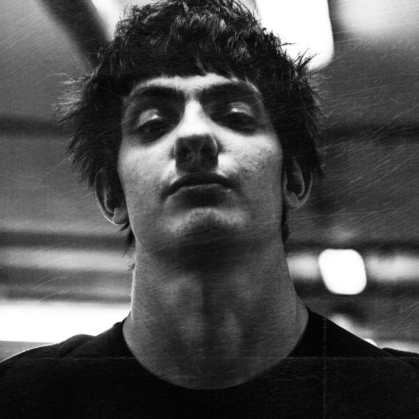 MARK SHIVÁ